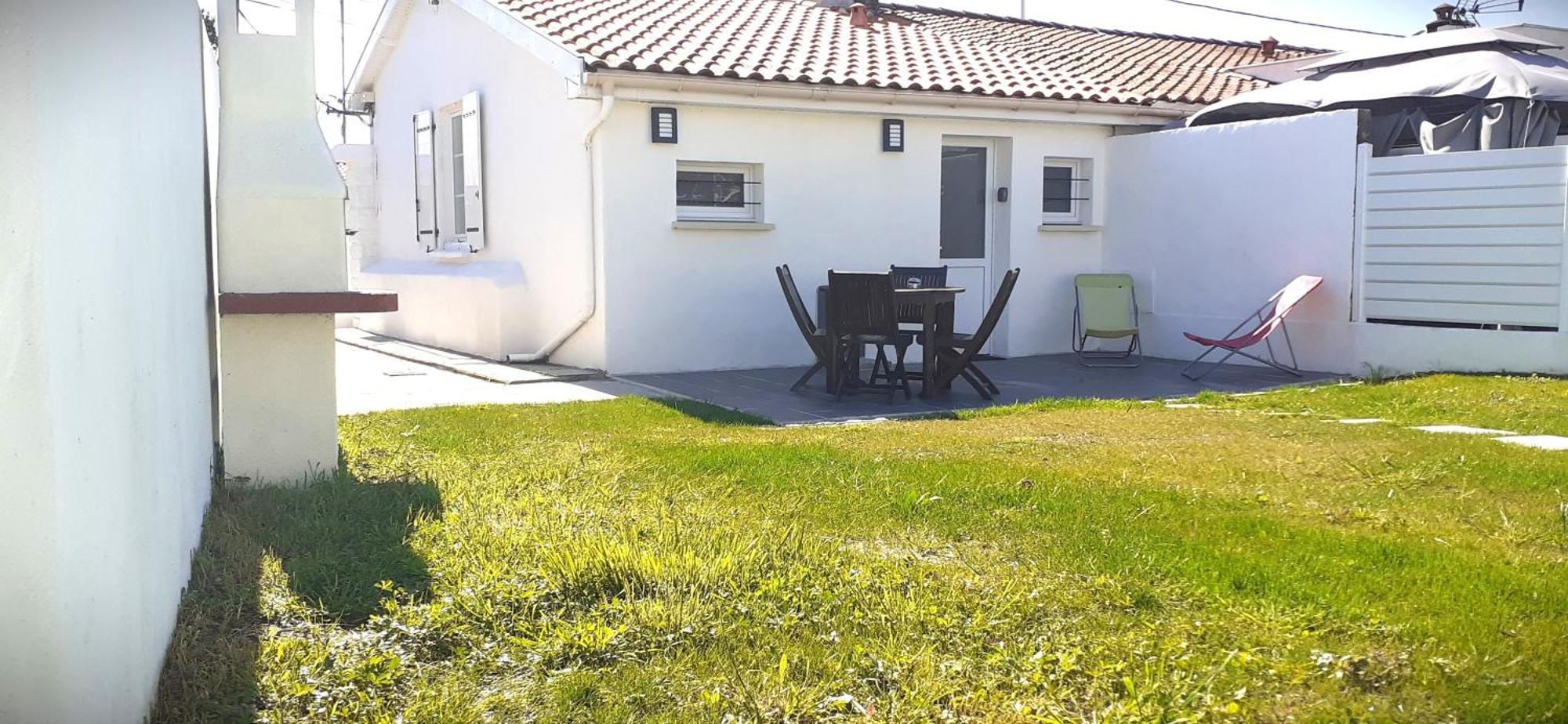 Ferienhaus Maison Pour 2 A 4 Personnes Avec Jardin Proche De La Et Des Commerces Royan